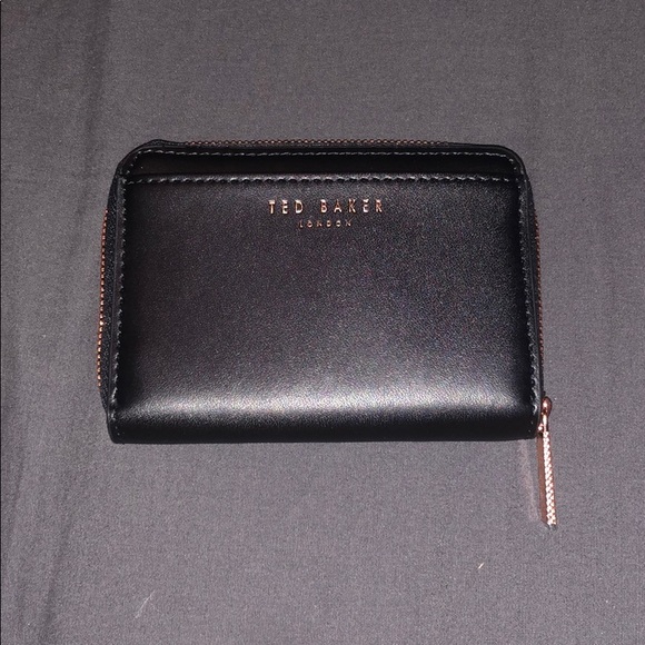 Wallet - Picture 2 of 3